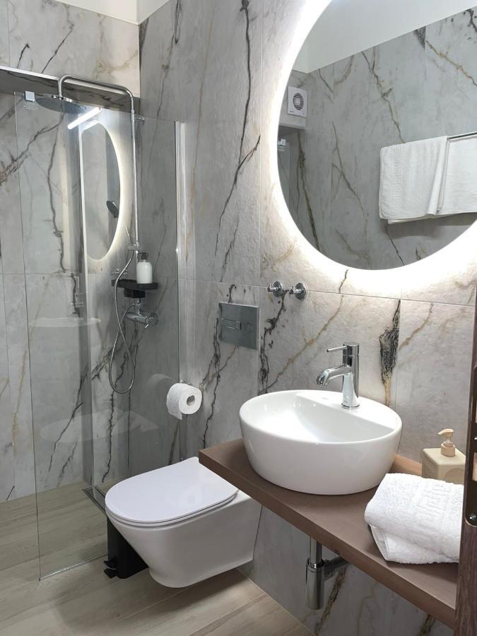 Gennadi Beach Apartments *