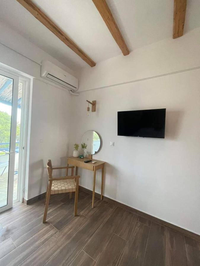 Gennadi Beach Apartments *