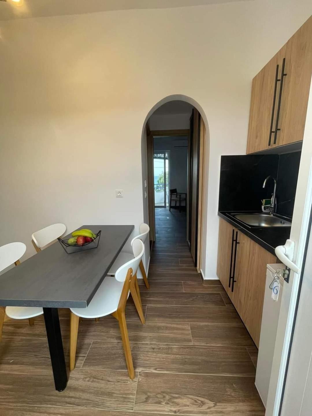 Gennadi Beach Apartments Aparthotel